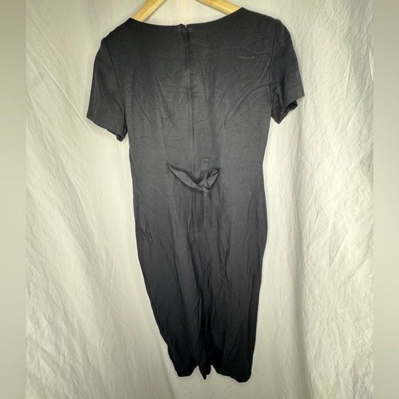 VNTG CrissCross Neckline MIDI Black Shoulder Pad Dress Size Small - Picture 5 of 10